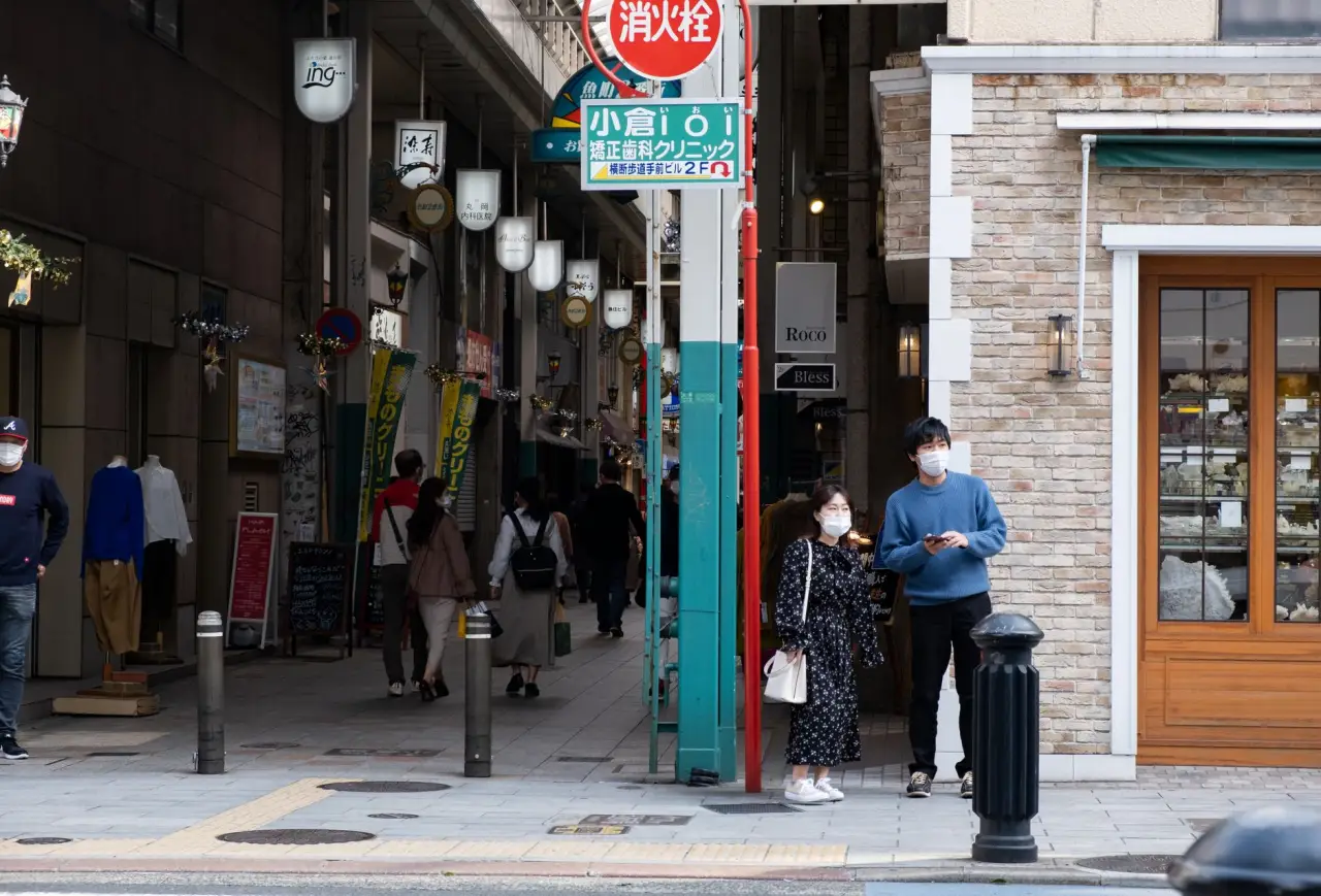 小蜜蜂融资租赁设备融资方案：技术优势与行业应用解析